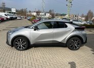 Toyota C-HR SUV / Terénní 2,0 l 112 kw