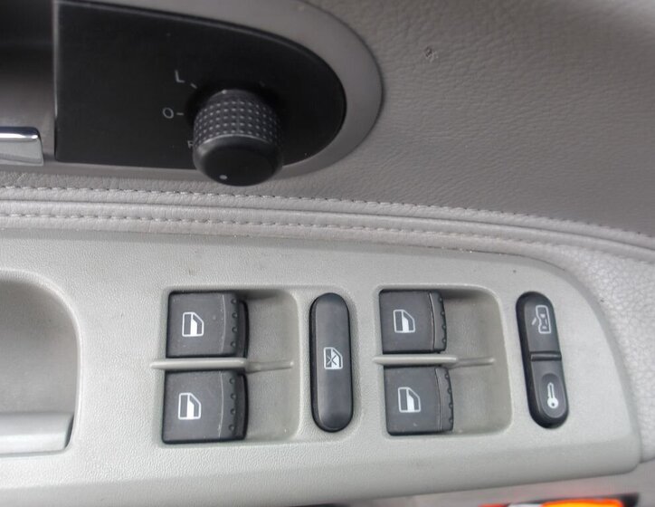 Volkswagen Sharan MPV 1,9 l 96 kw