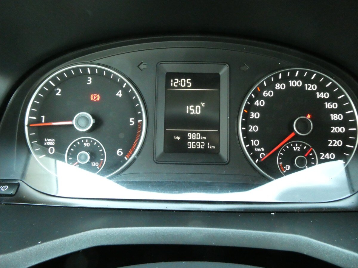 Volkswagen Caddy Skříň 2,0 l 75 kw