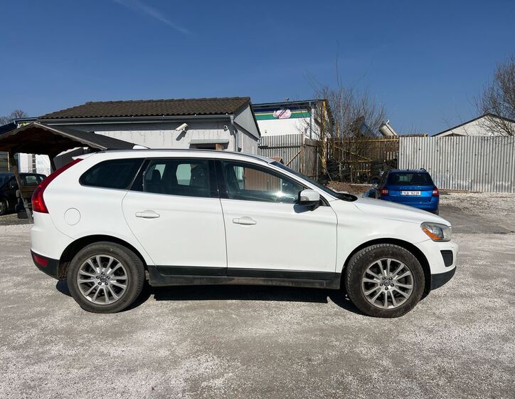 Volvo XC60 7