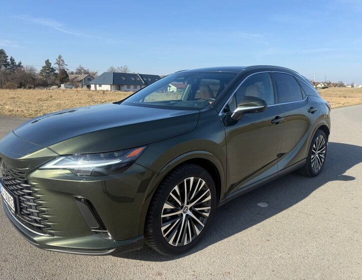 Lexus RX 450 SUV 2,5 l 136 kw