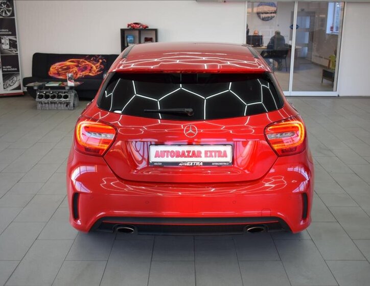 Mercedes-Benz Třídy A Hatchback 2,0 l 155 kw