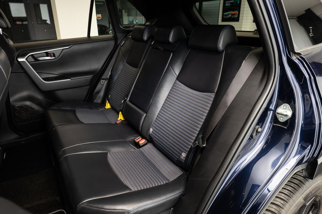 Toyota RAV4 SUV 2,5 l 131 kw