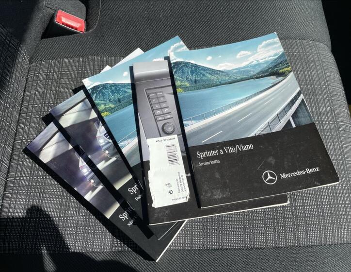Mercedes-Benz Sprinter 18