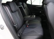 DS Automobiles DS4 Hatchback 1,2 l 100 kw