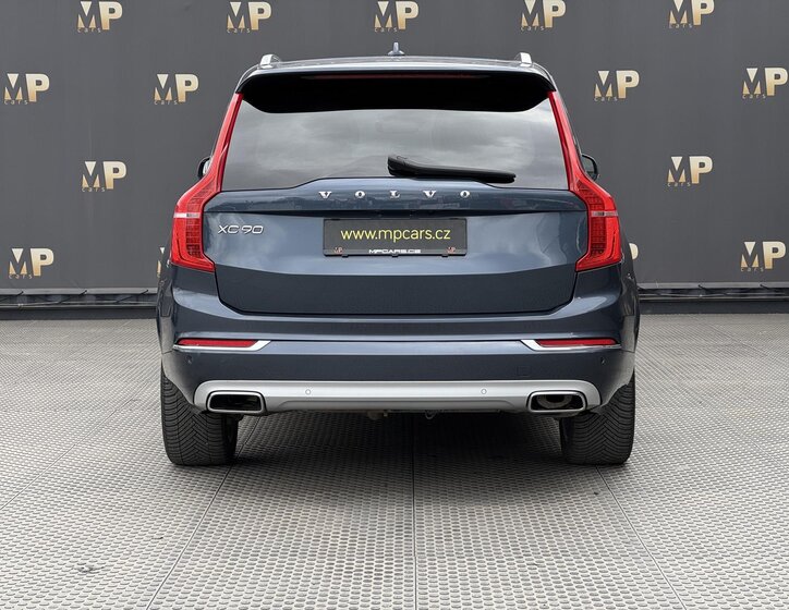 Volvo XC90 SUV / Terénní 2,0 l 173 kw