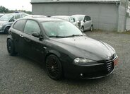 Alfa Romeo 147 Hatchback 1,6 l 77 kw