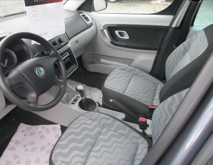 Škoda Roomster 17