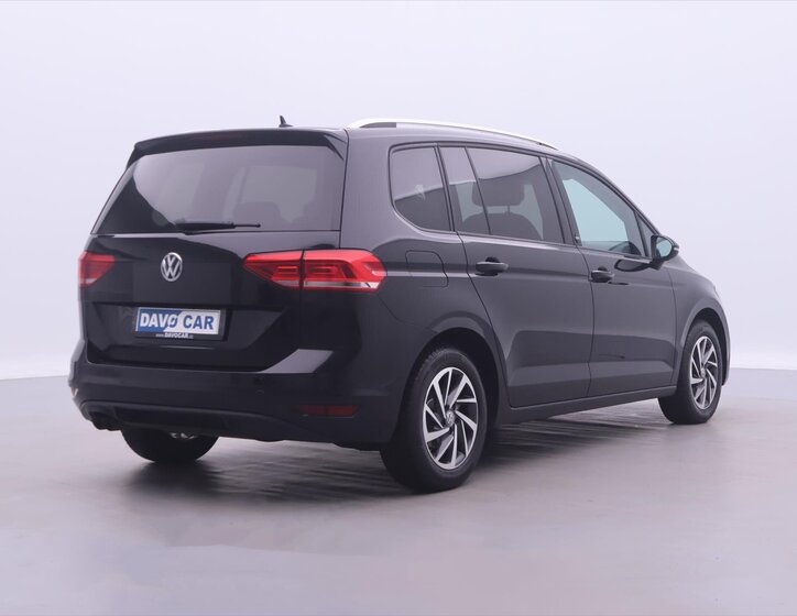 Volkswagen Touran 7