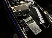 Audi S8 Sedan / Limuzína 4,0 l 420 kw