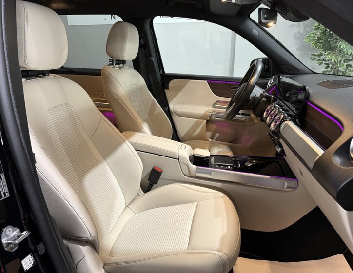 Mercedes-Benz GLB SUV / Terénní 2,0 l 110 kw