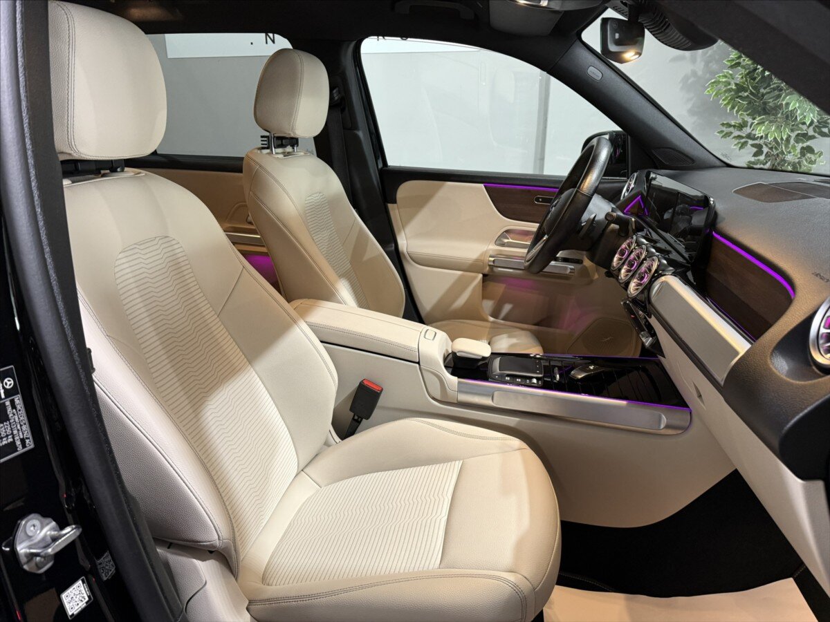 Mercedes-Benz GLB SUV / Terénní 2,0 l 110 kw