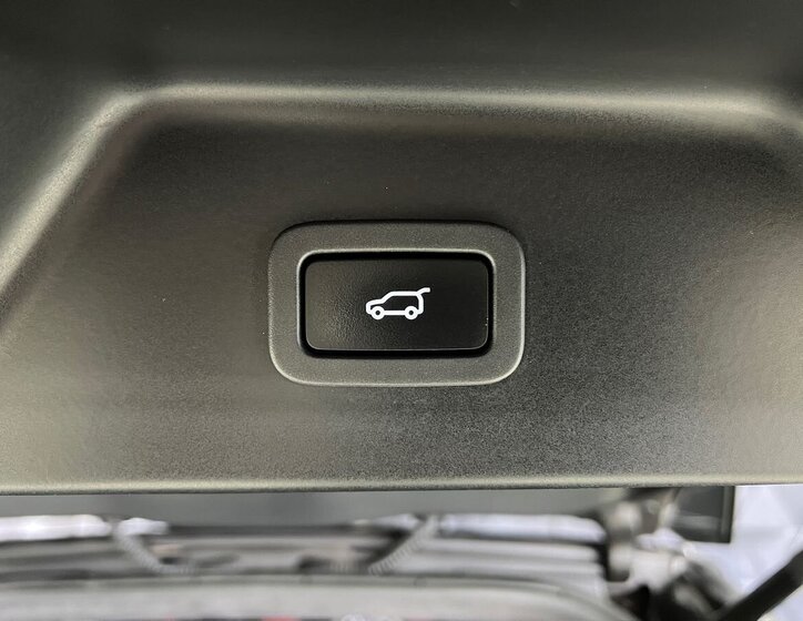 Land Rover Range Rover SUV / Terénní 3,0 l 190 kw