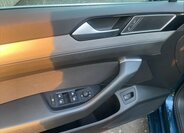 Volkswagen Passat Kombi 1,5 l 110 kw