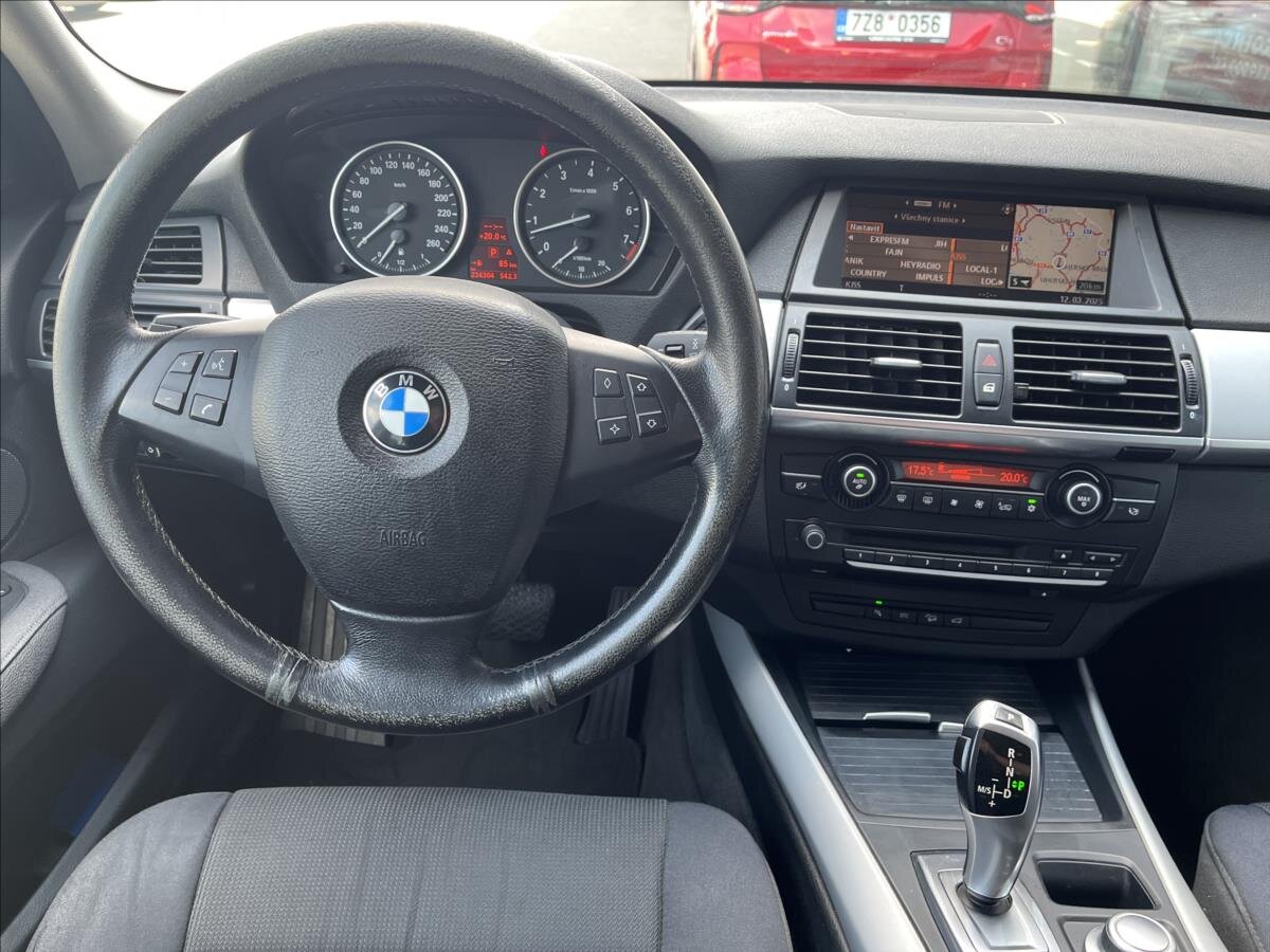 BMW X5 SUV / Terénní 3,0 l 200 kw