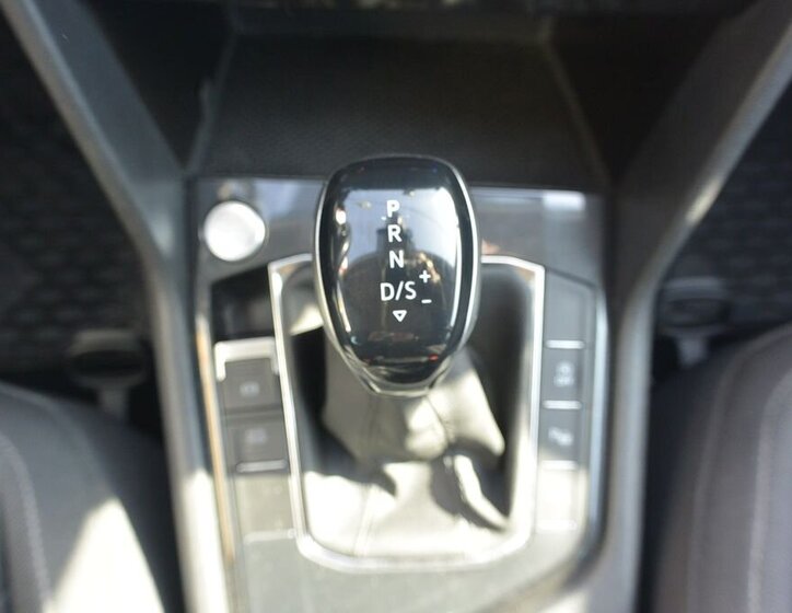 Volkswagen Tiguan SUV / Terénní 1,5 l 110 kw