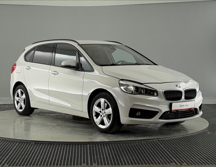 BMW Řada 2 Kombi 1,5 l 100 kw