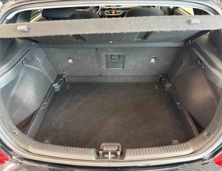 Hyundai i30 Hatchback 1,4 l 103 kw