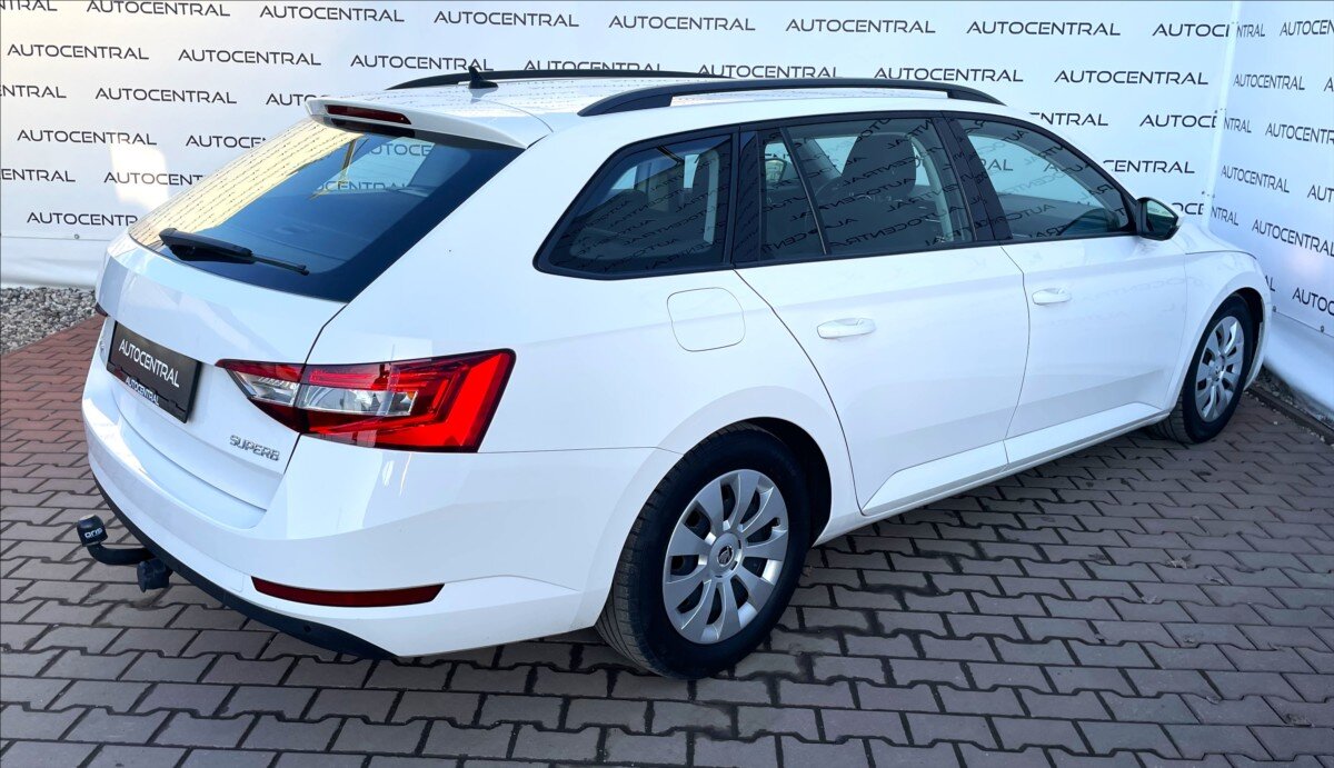Škoda Superb Kombi 1,4 l 92 kw