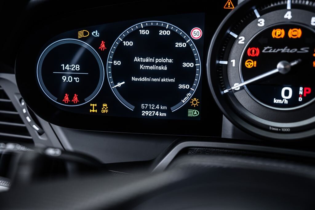 Porsche Ostatní Kupé 3,8 l 478 kw