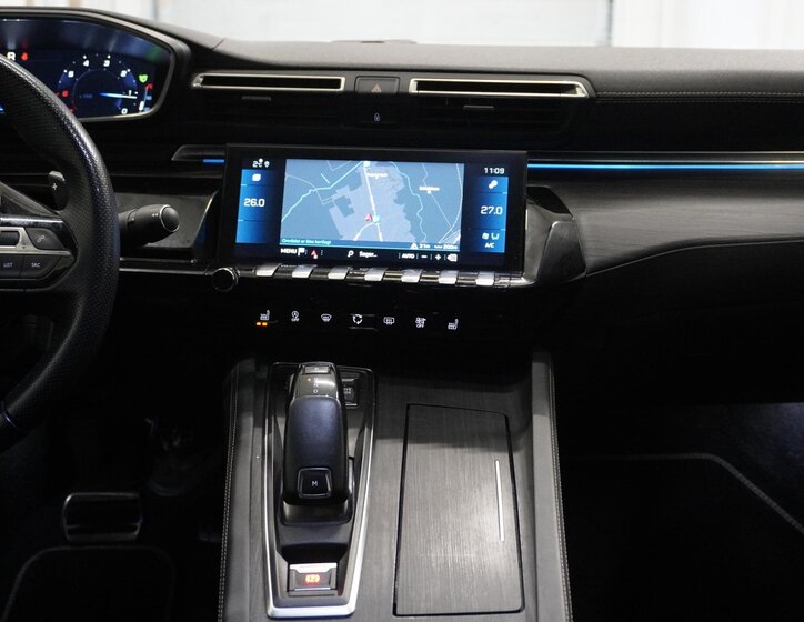 Peugeot 508 Liftback 1,6 l 165 kw