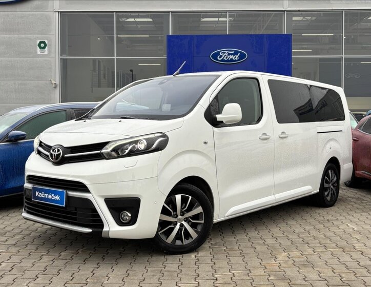 Toyota ProAce Verso Kombi 2,0 l 130 kw