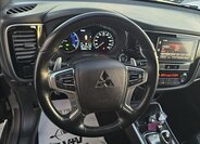 Mitsubishi Outlander 12