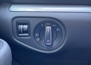 Volkswagen Sharan MPV 2,0 l 103 kw