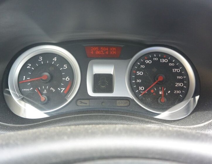 Renault Clio Hatchback 1,1 l 55 kw