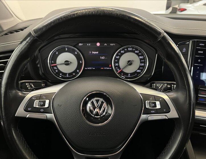 Volkswagen Touareg 14