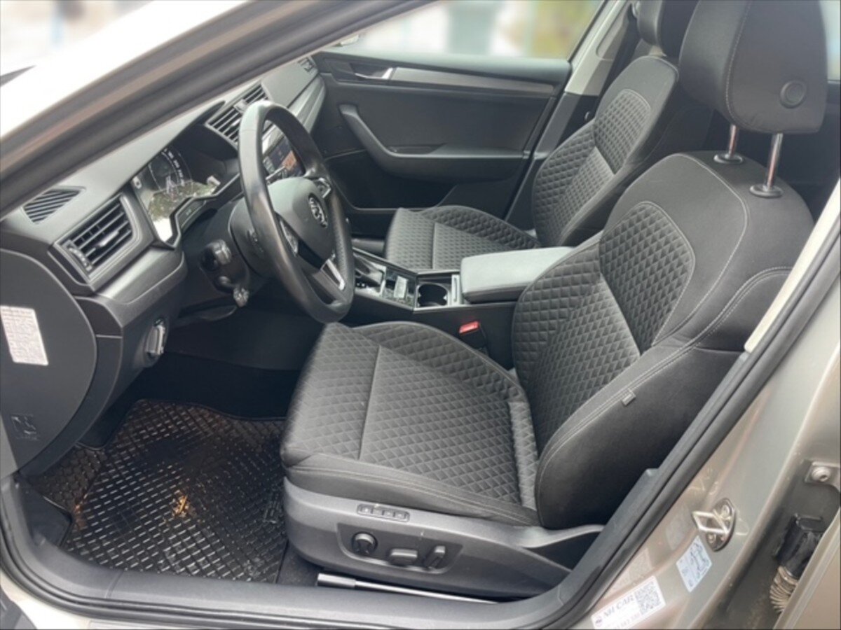 Škoda Superb Kombi 1,8 l 132 kw