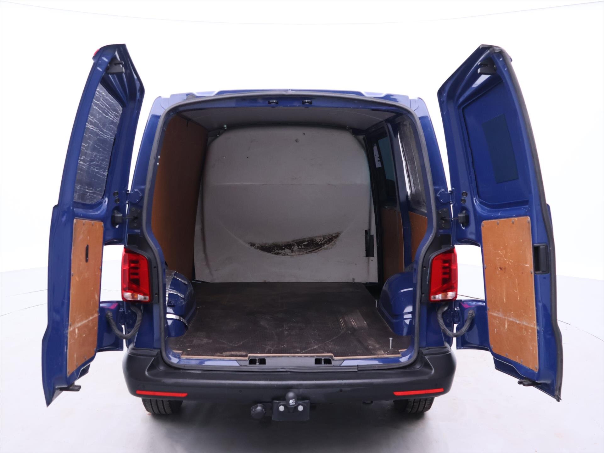 Volkswagen Transporter Skříň 2,0 l 110 kw