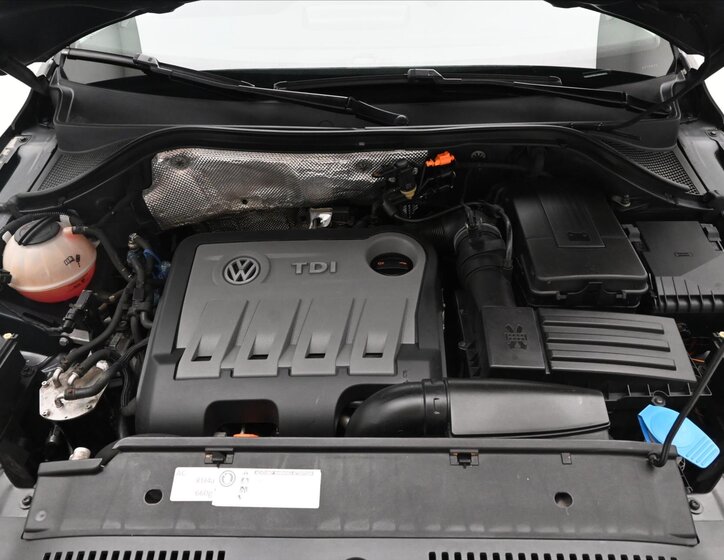 Volkswagen Tiguan SUV 2,0 l 103 kw
