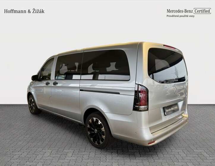 Mercedes-Benz Vito 7