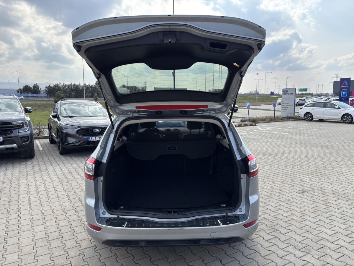 Ford Mondeo Kombi 2,0 l 103 kw