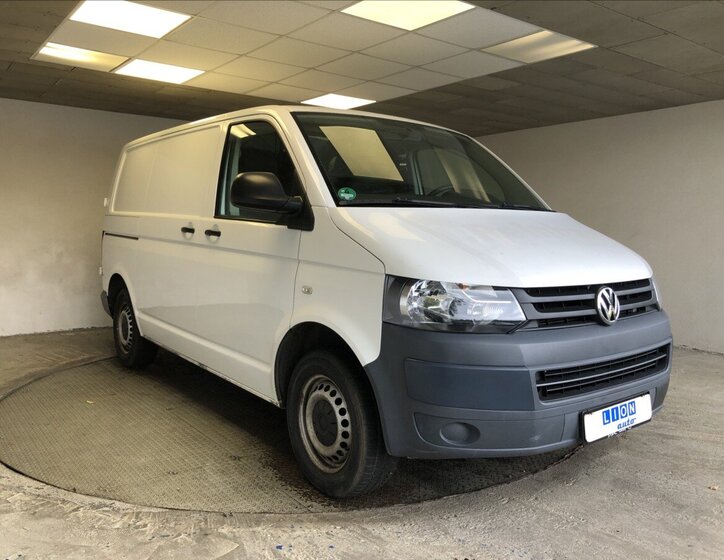 Volkswagen Transporter 1