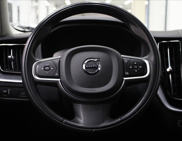 Volvo XC60 SUV 2,0 l 184 kw