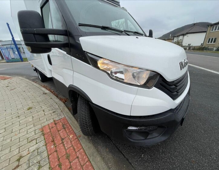 Iveco Daily Skříň 2,3 l 0