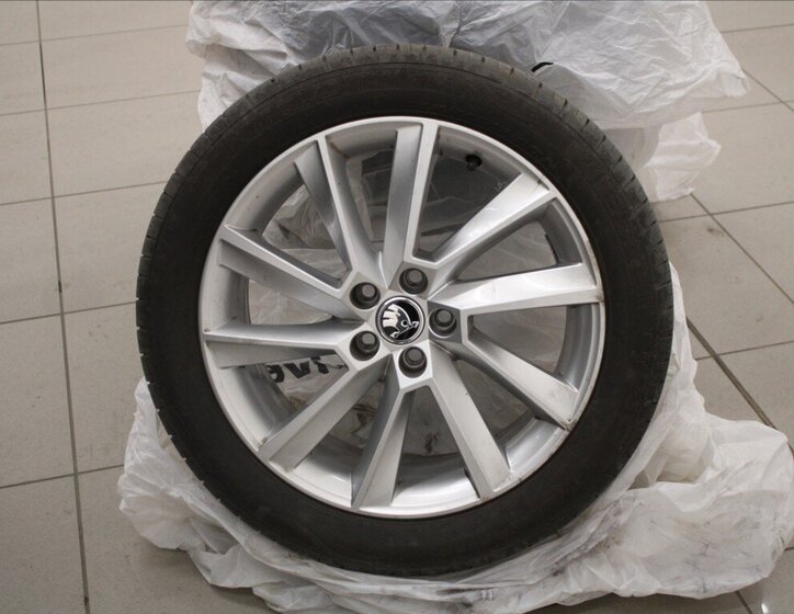 Škoda Scala Hatchback 999,0 85 kw