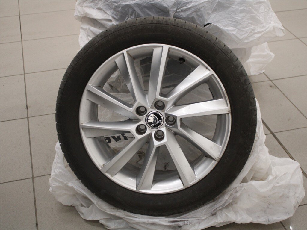 Škoda Scala Hatchback 999,0 85 kw