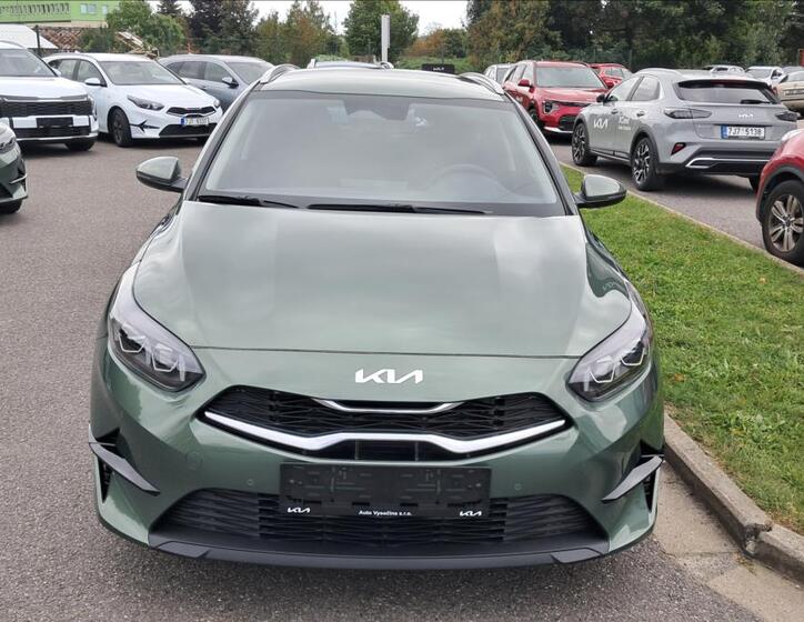 KIA Ceed 5