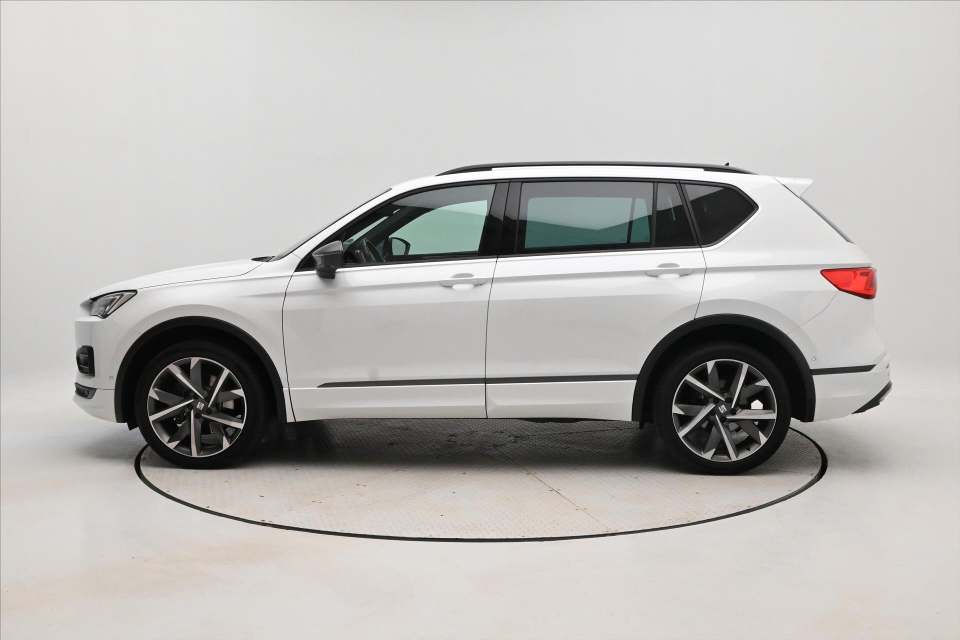 Seat Tarraco SUV / Terénní 2,0 l 147 kw