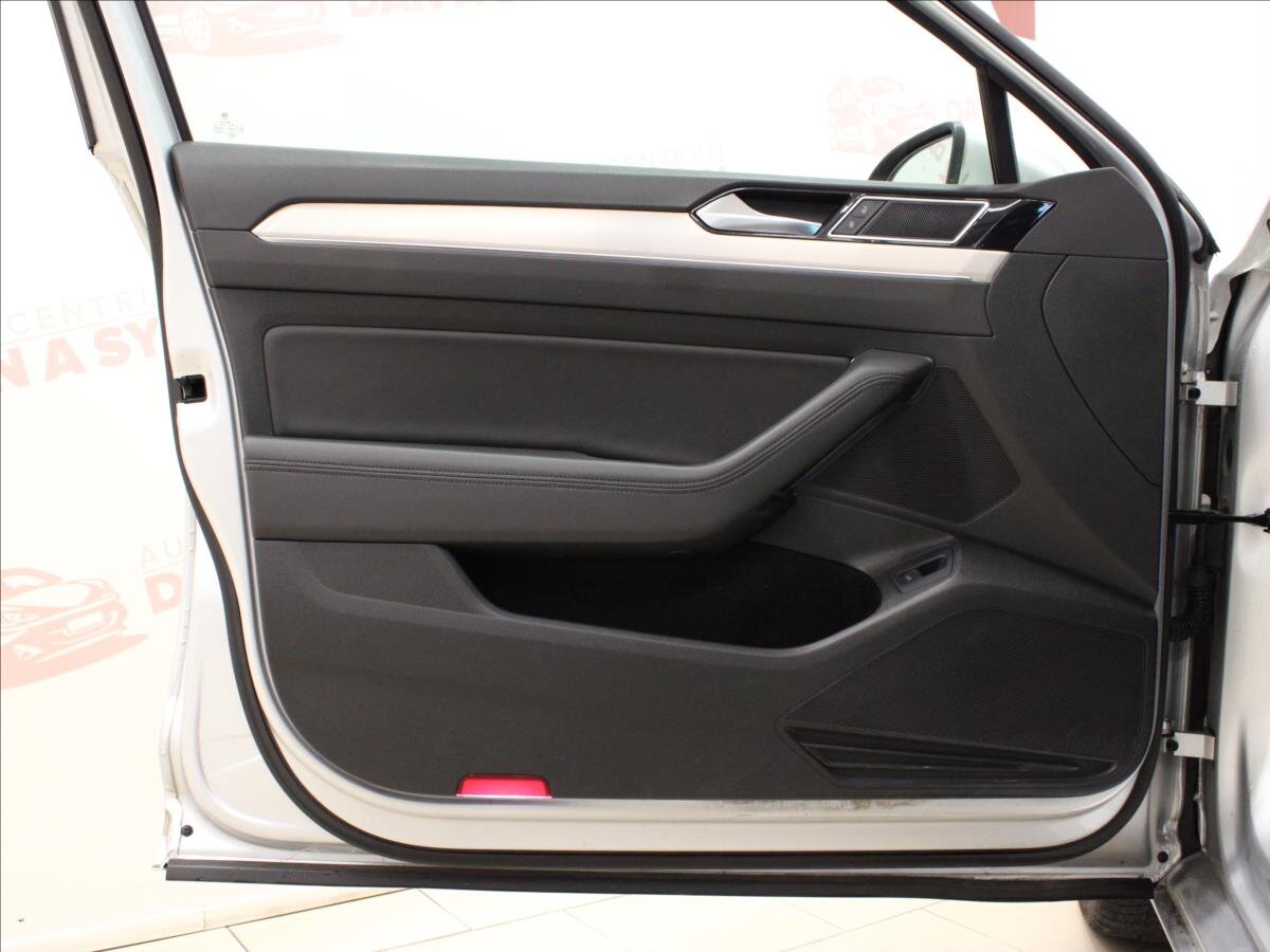 Volkswagen Passat Kombi 2,0 l 110 kw