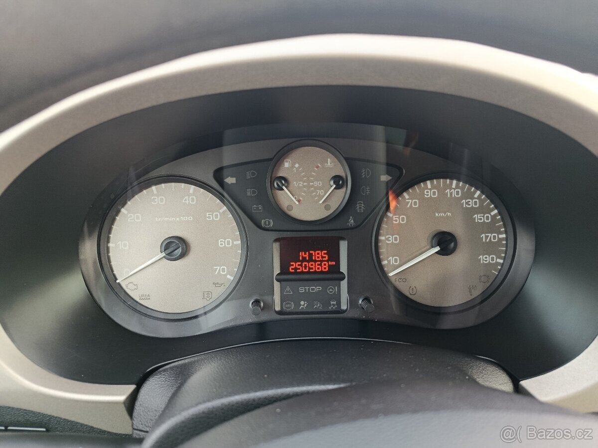 Peugeot Partner Kombi 1,6 l 73 kw