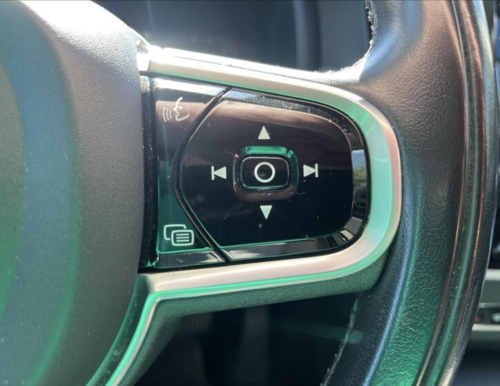 Volvo V90 Kombi 2,0 l 145 kw