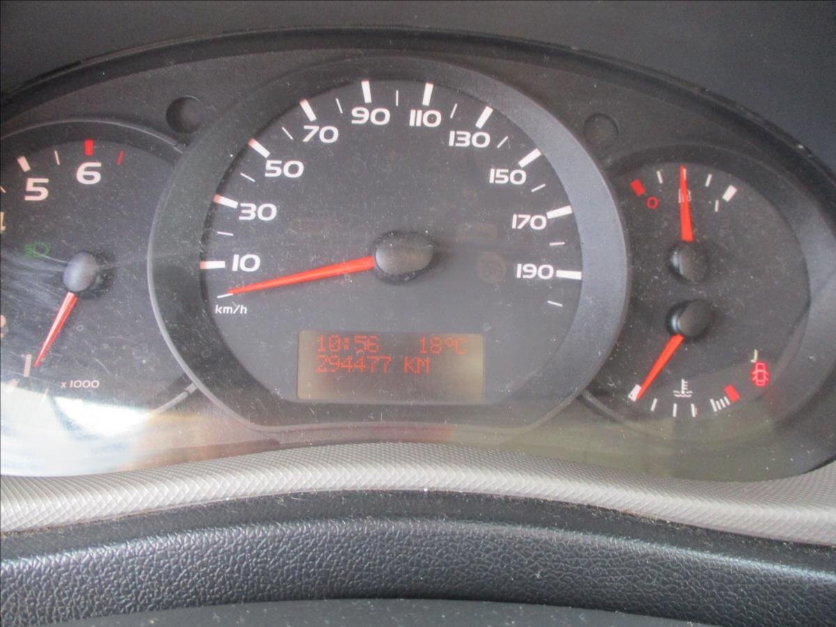 Renault Master Ostatní 2,3 l 81 kw