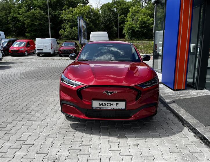 Ford Mustang Mach-E 2