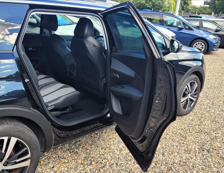 Peugeot 5008 15