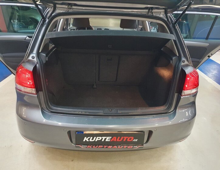 Volkswagen Golf Hatchback 1,2 l 63 kw