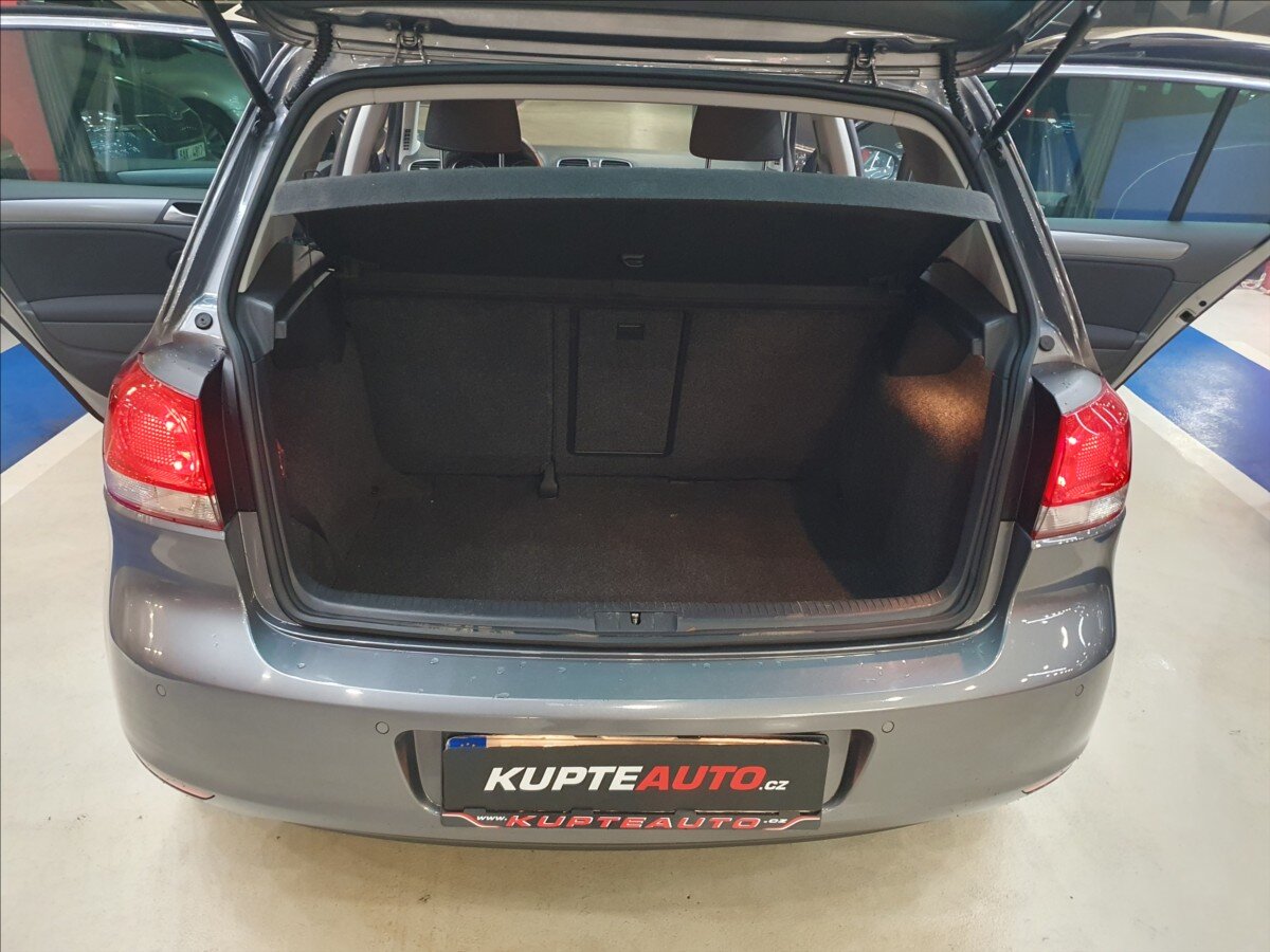 Volkswagen Golf Hatchback 1,2 l 63 kw